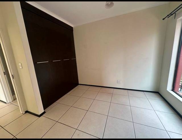 2 BEDROOM APARTMENT FOR SALE IN GREENSTONE HILL
